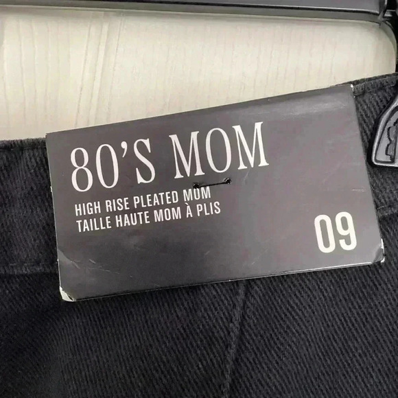 NWT Refuge Denim 80’s Mom Jean  SIZE 9 - Picture 7 of 9
